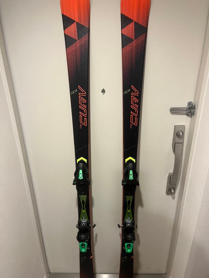 【美品】FISCHER THE CURV RC4＋RS11 178cm