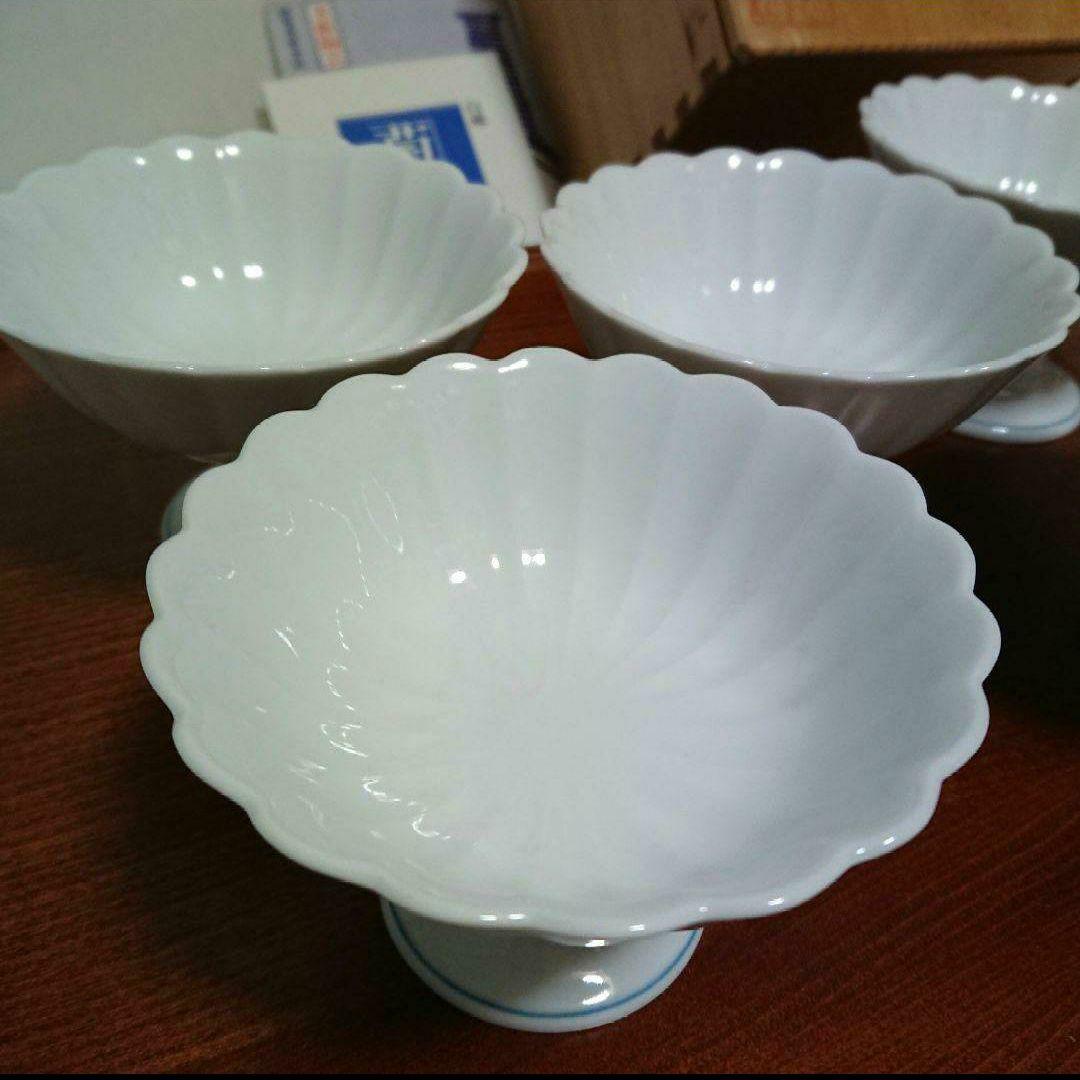 未使用 有田焼 白磁 菊割 高台鉢揃 観山 賞美堂