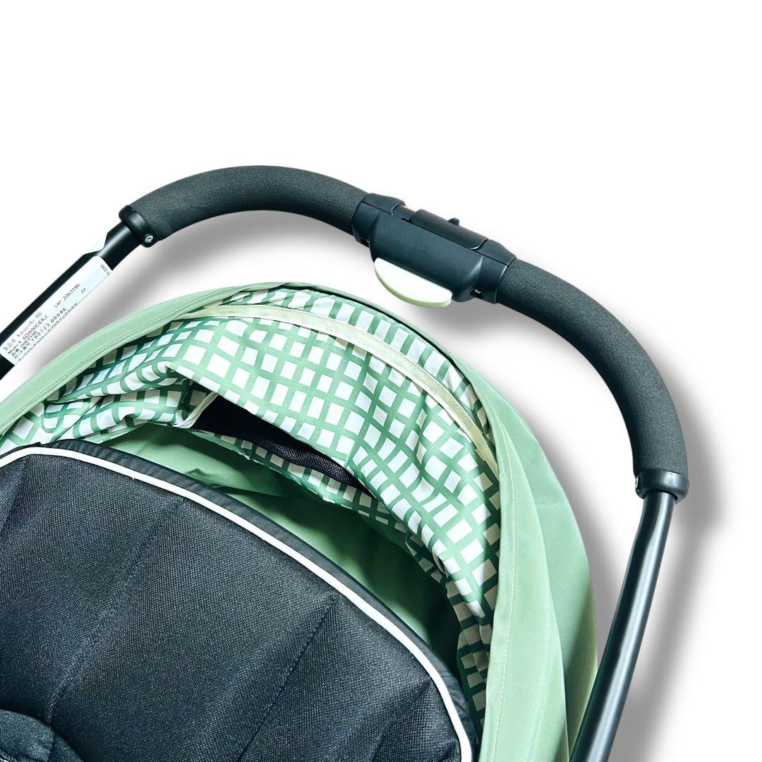 【極美品】Aprica カルーンエアーAB グリーン 軽量 両対面