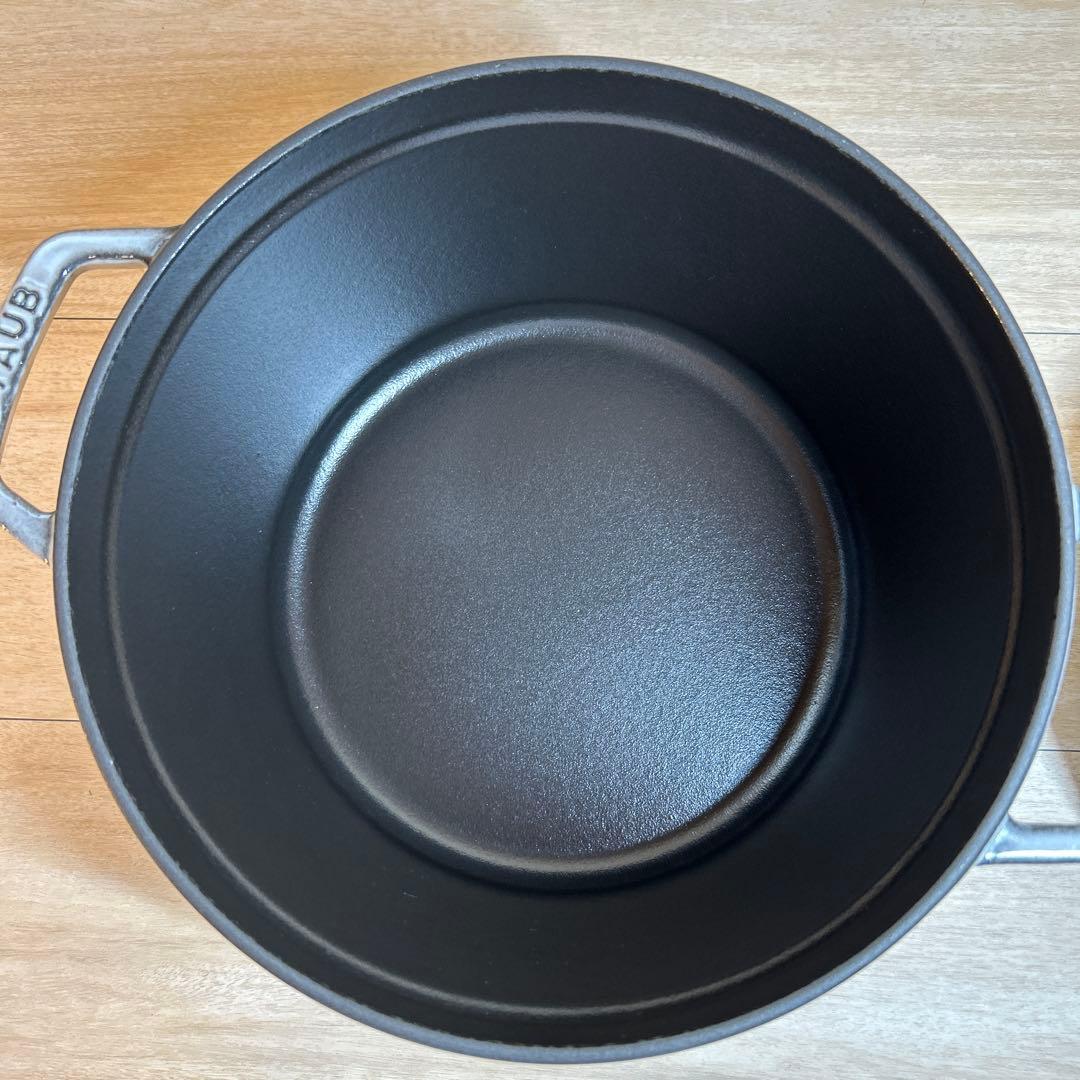 STAUB ストウブ　グランドココット　グレー　深型　24cm 両手鍋　鍋