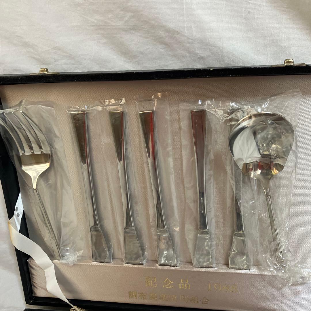 〈未使用品〉 Todai 18/8高級カトラリーセット45本 shirokane