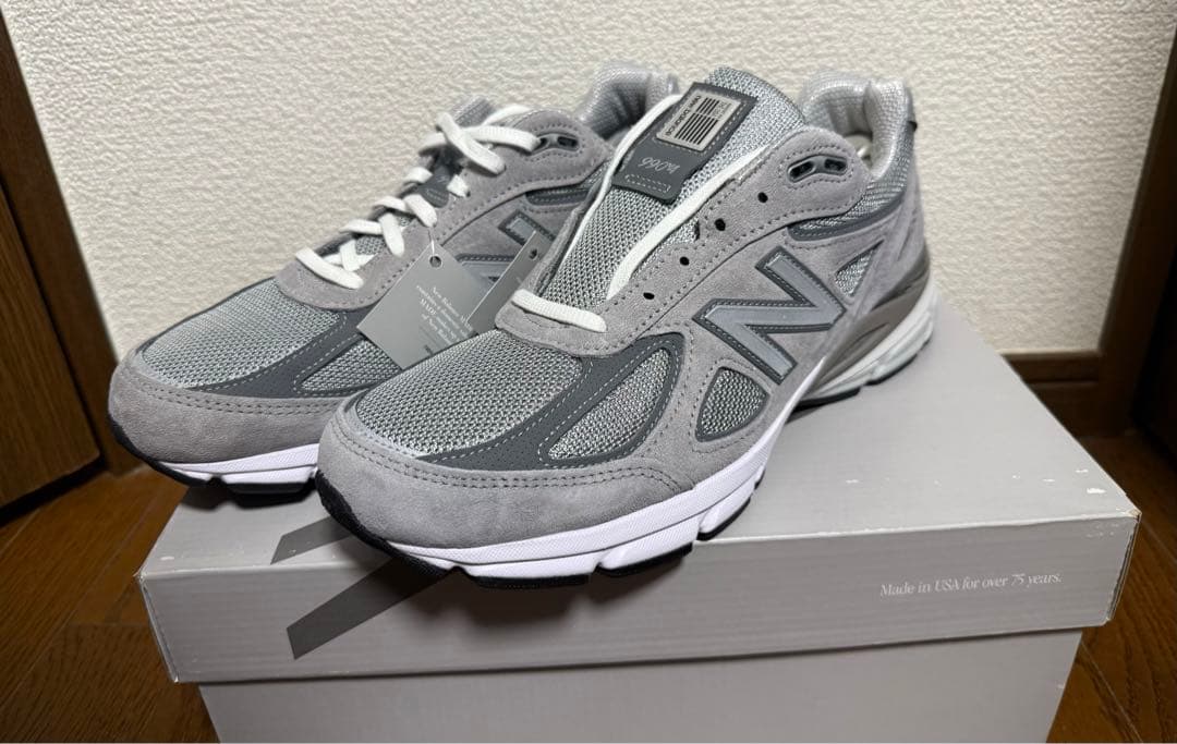 New Balance 990v4 グレー