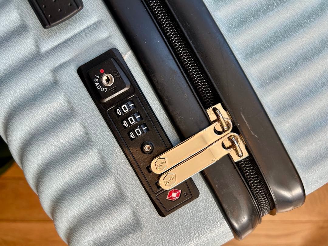 ハント　マイン　スーツケース　キャリーケース　TSAロック　ブルー　水色