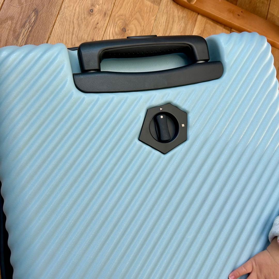 ハント　マイン　スーツケース　キャリーケース　TSAロック　ブルー　水色