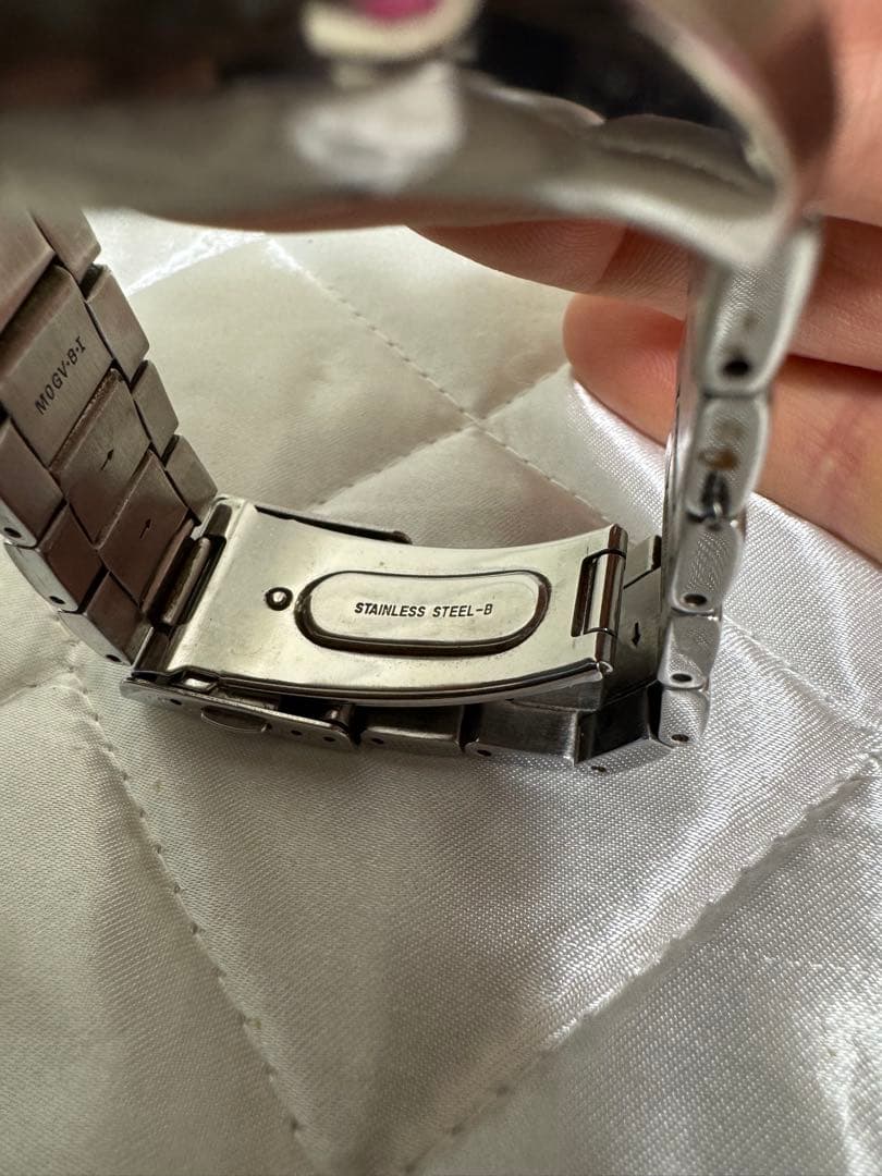 セイコー スポーツ 自動巻き ブラックダイヤル