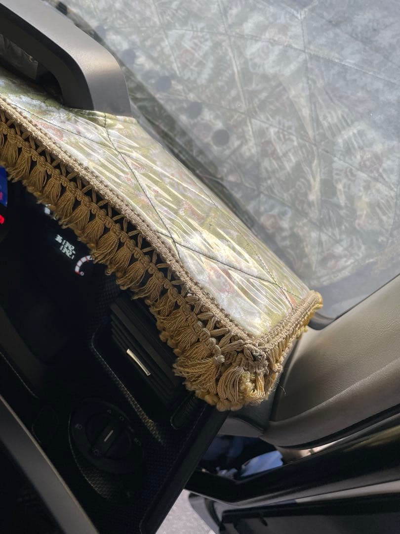 17スパグレ　新格子　ダッシュマット ハンドルカバー