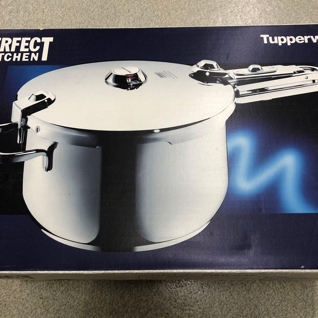 タッパーウェア パーフェクトキッチン・圧力鍋5L未使用　+ ガラス製フタ