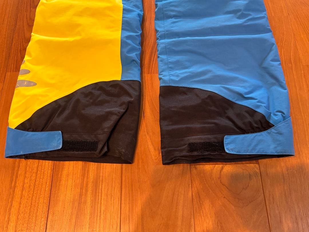 ISBJÖRN イスビョン　子ども　スキーウェア　146/152 セットアップ