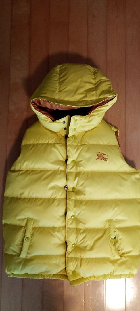 バーバリー　ダウンベスト ブラウン/イエロー 14Y 164cm