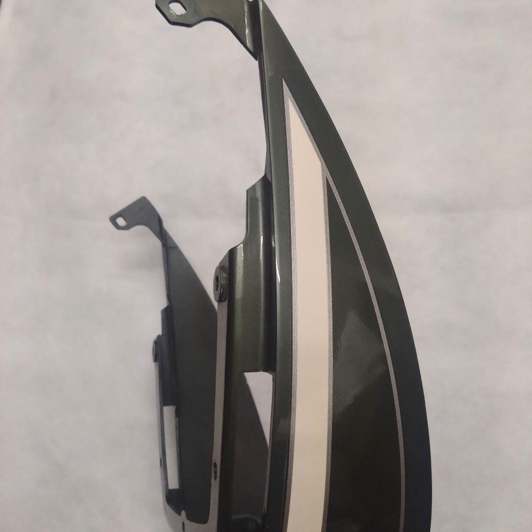 YAMAHA SR400 35th記念 純正シートカウル グリーンメタリック