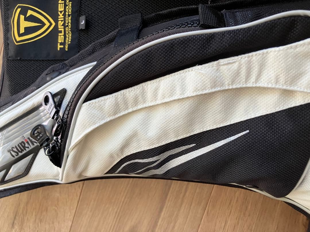 TSURIKEN フィッシングベスト・サンバイザー ホワイト／ブラック