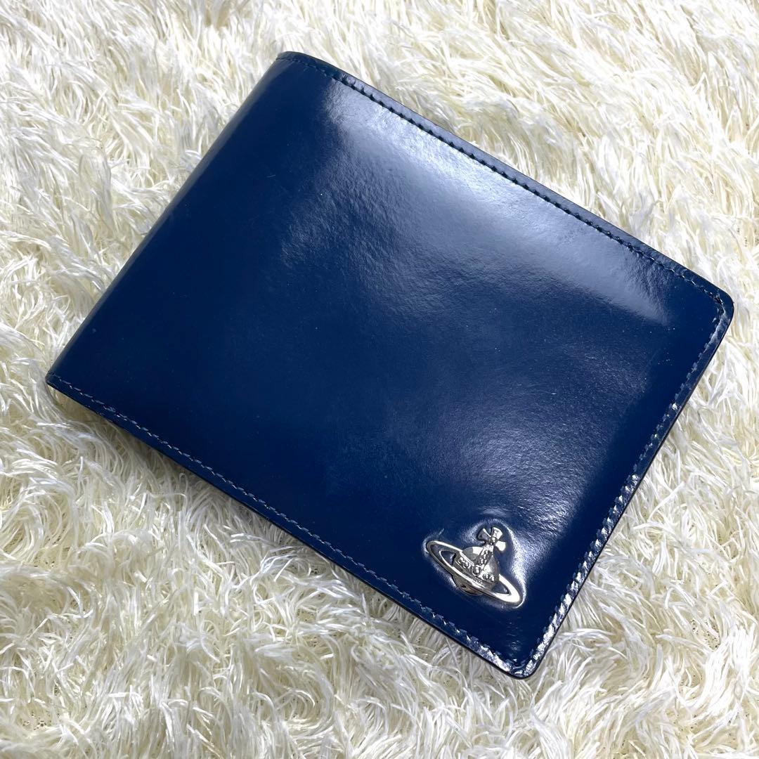 美品 ヴィヴィアンウエストウッド 二つ折り財布 エナメル ネイビー 小銭入れあり