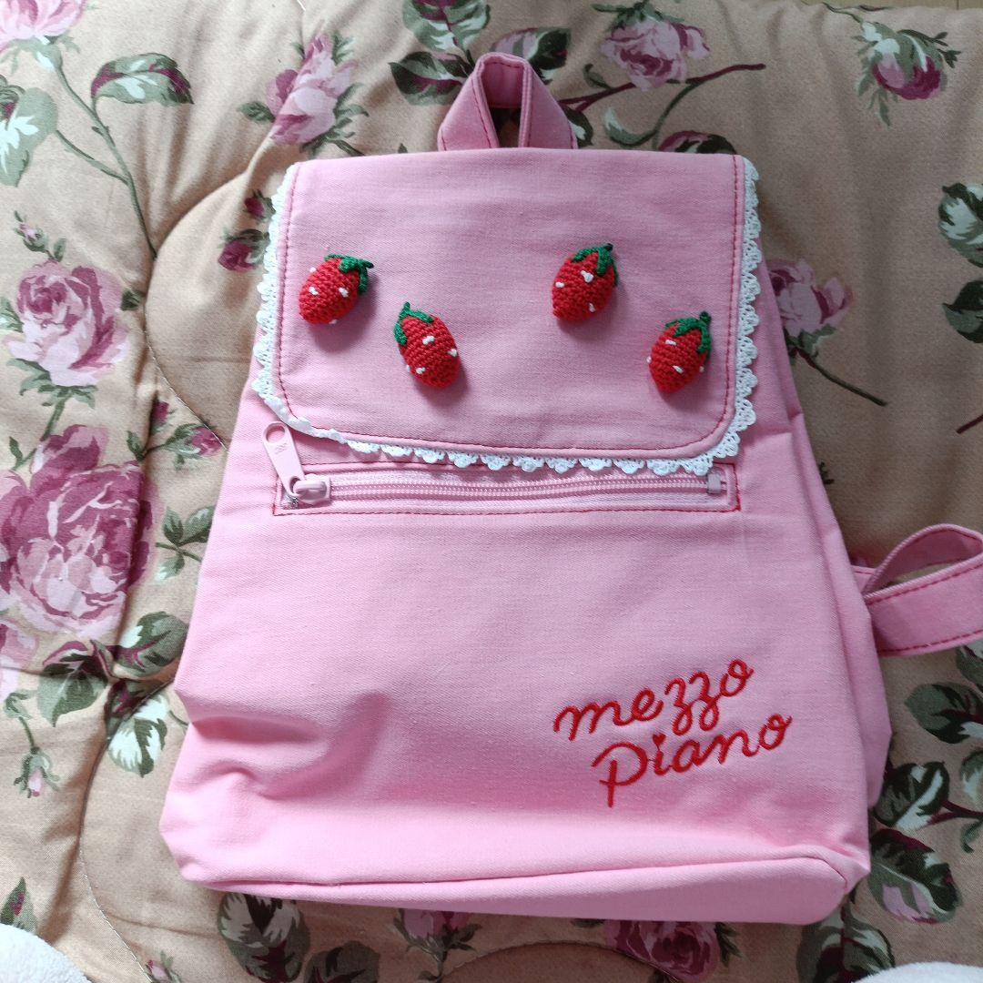 メゾピアノ いちごモチーフリュックエミリーテンプルキュート　ルルゲッタ