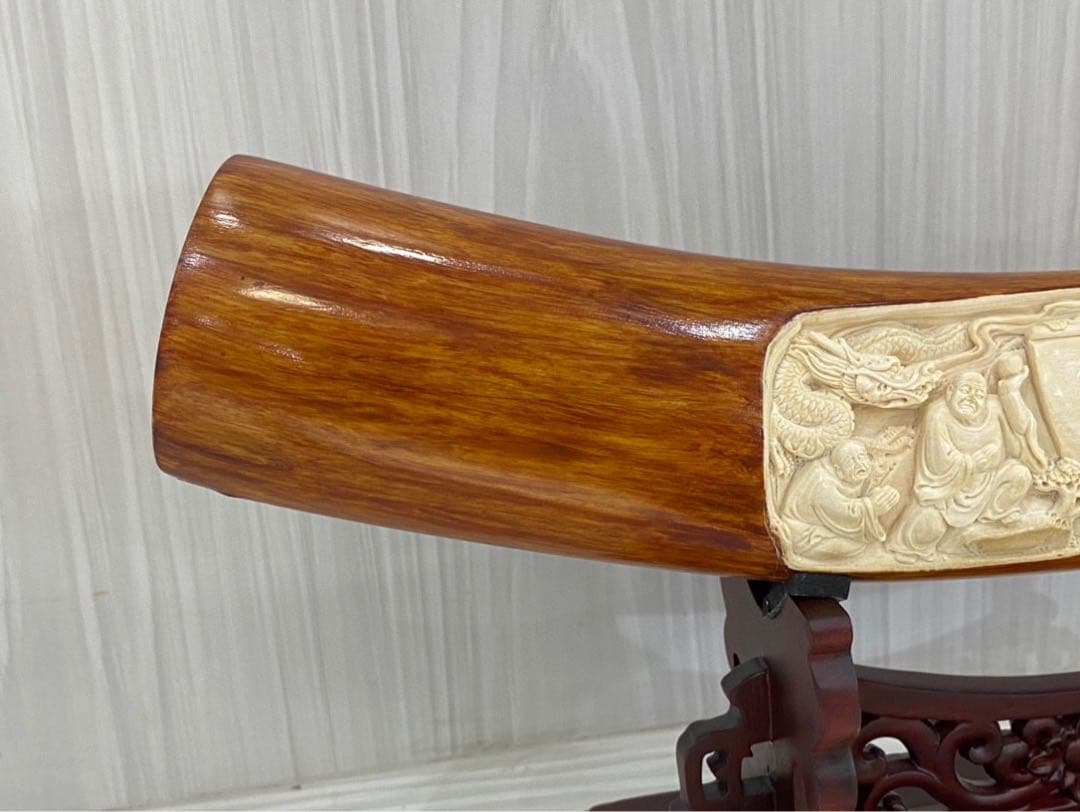 天然マンモス牙精巧な手作り彫刻羅漢置物