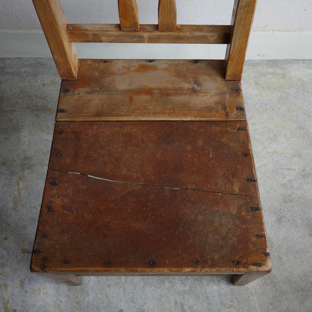 古いレトロな椅子