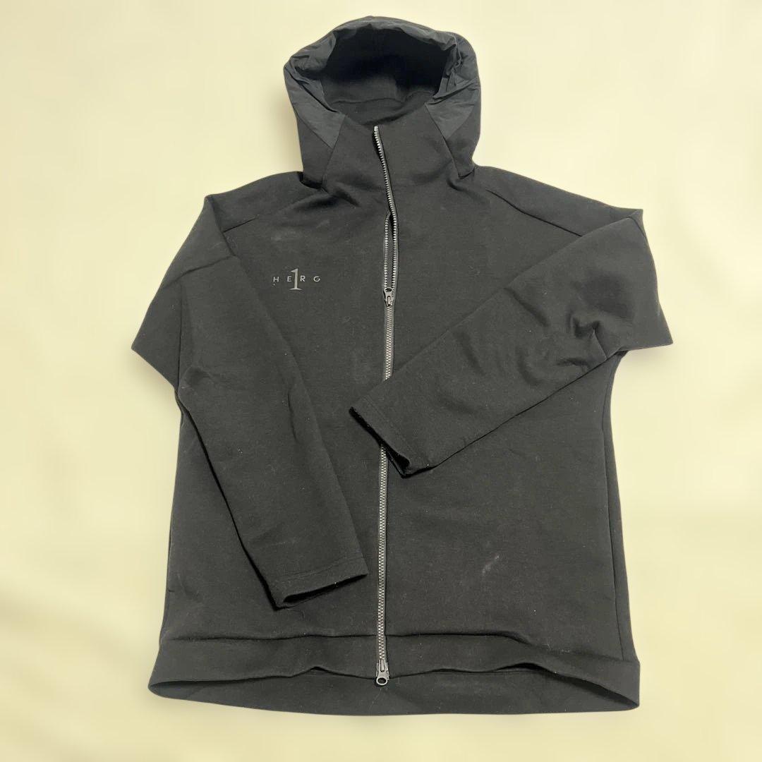 HERG1 メンズ　パーカー