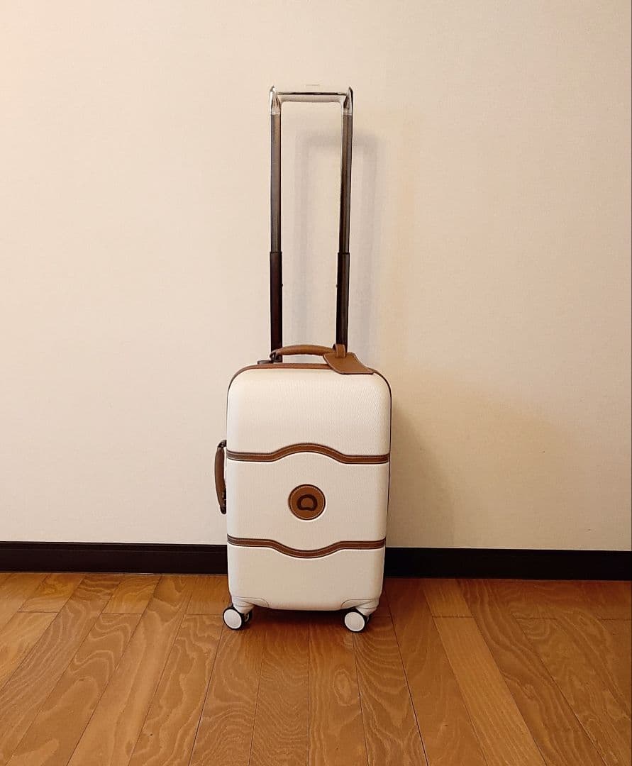 送料込み 3連休限定価格 DELSEY キャリーバッグ 超美品【汚れなし✨超美品