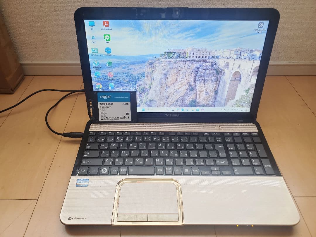 超高速東芝/Corei7/SSD512GB/メモリー16GB/オフィス2021