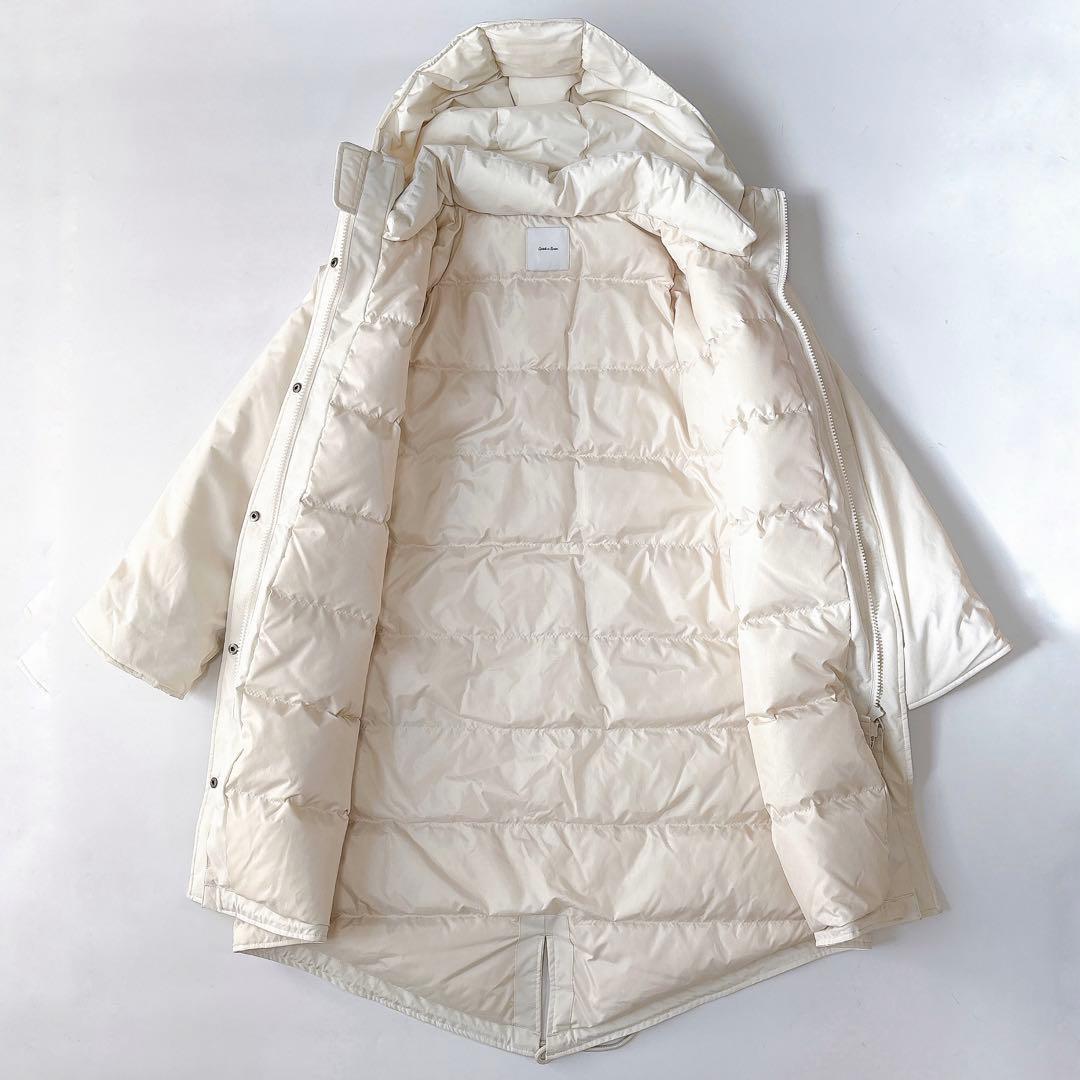 I*O様 美品⁑スピックアンドスパン　2024 撥水フーデッドダウンコート　ホワ