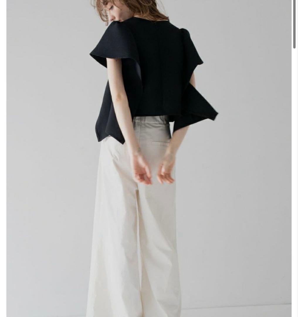 メゾンドドルチェ　リリートップス