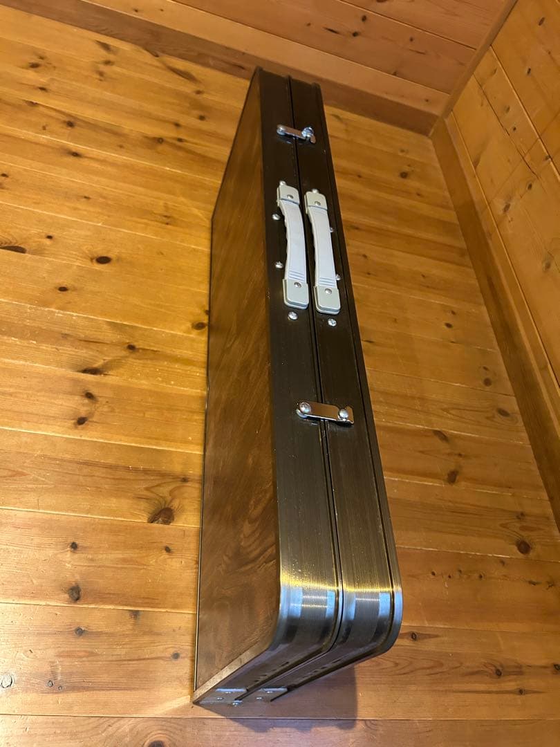 アウトドア　折りたたみテーブルチェアセット　木目調