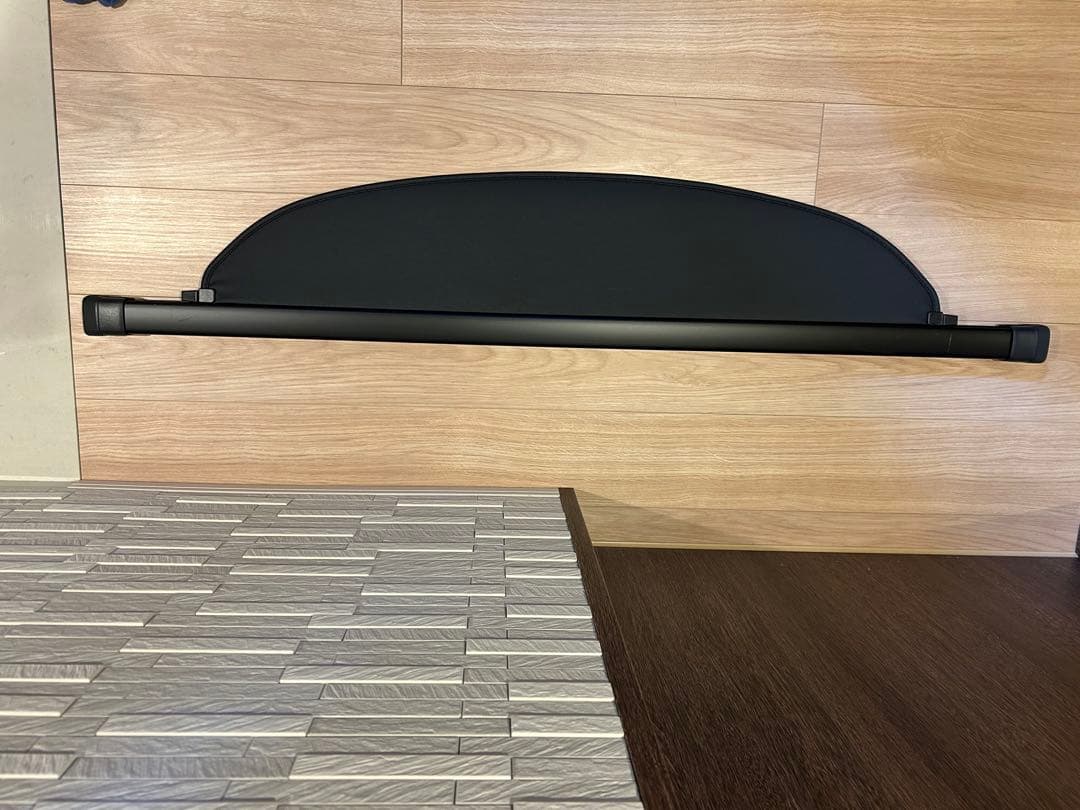 ハリアー 60系 純正　トノカバー　程度良