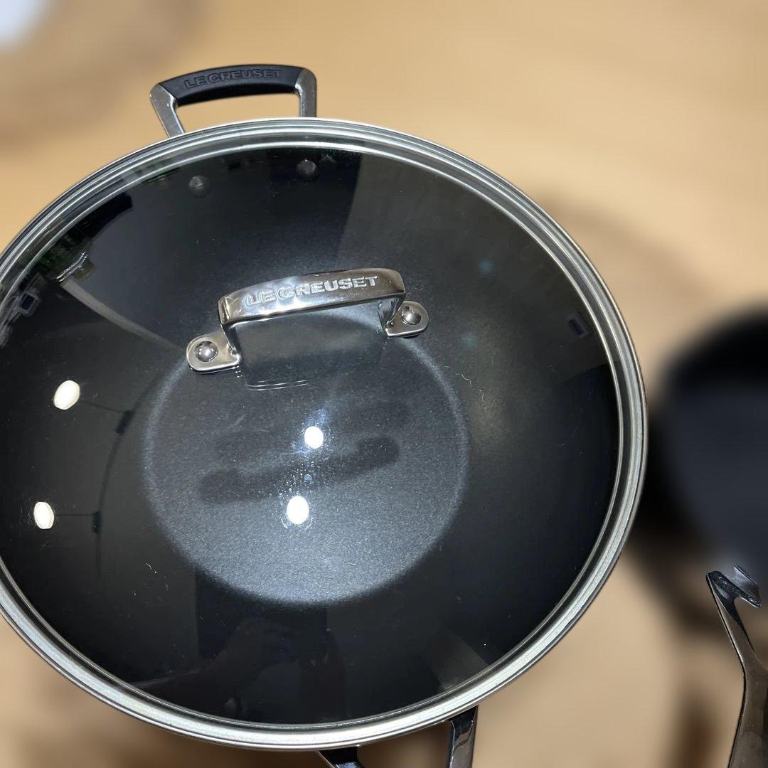 専用です！ル・クルーゼ深型フライパン蓋付き・片手鍋セット