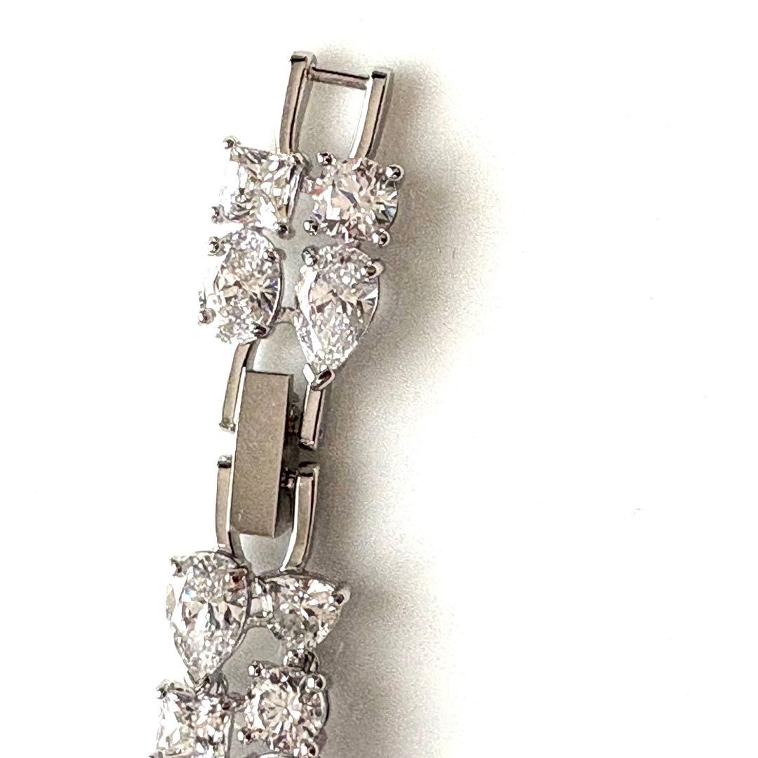 美品　スワロフスキー　テニスブレスレットデラックス　ミックス　箱付き　クリスタル