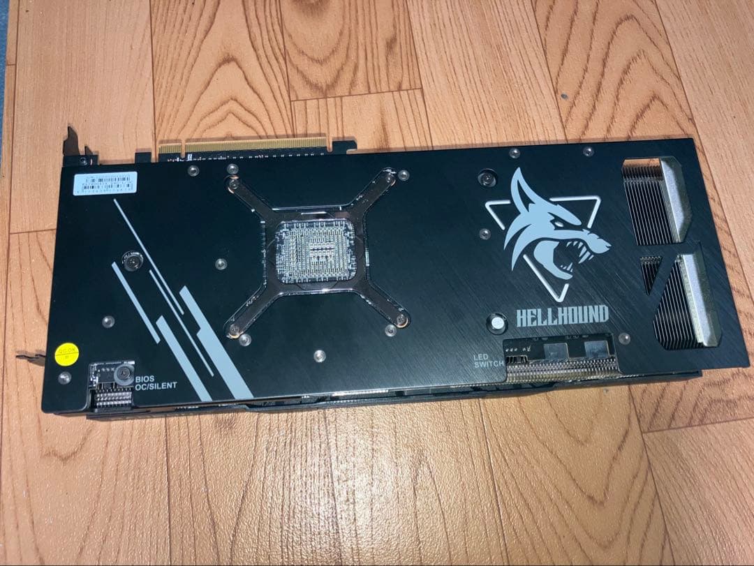 AMD RADEON RX7900XTX hellhound グラフィックボード