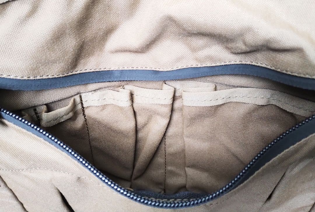 廃盤 レア ミステリーランチ インベーダー コヨーテ メッセンジャー