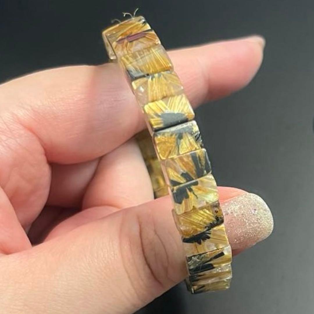 最終価格 ヘマタイトタイチンルチルクォーツ バングル