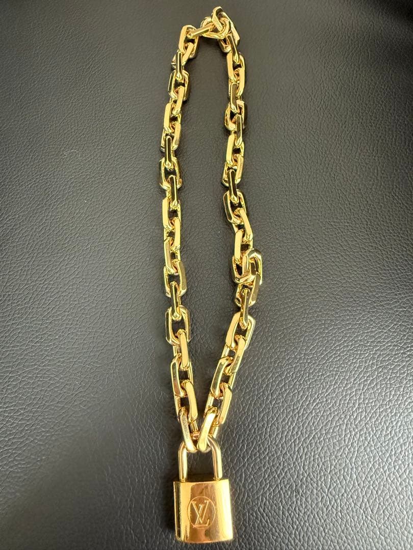 Louis Vuitton Cadenas D ネックレス ゴールド　箱なし