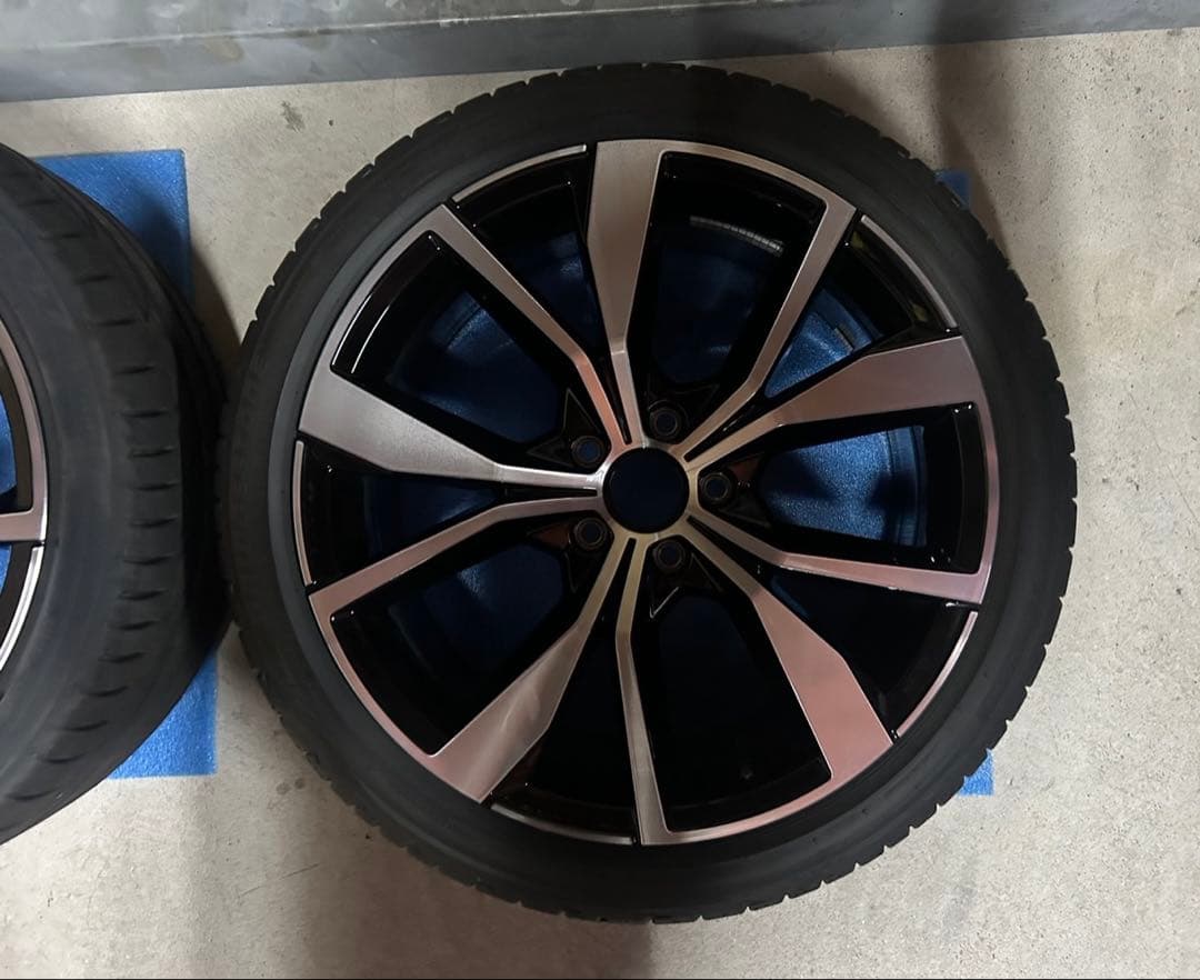 [新品]フォルクスワーゲン　タイヤ　4個セット