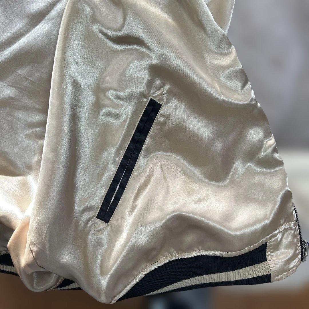 スカジャン 黒/ゴールド　抜刀娘　ＸXＬ　大きいサイズ