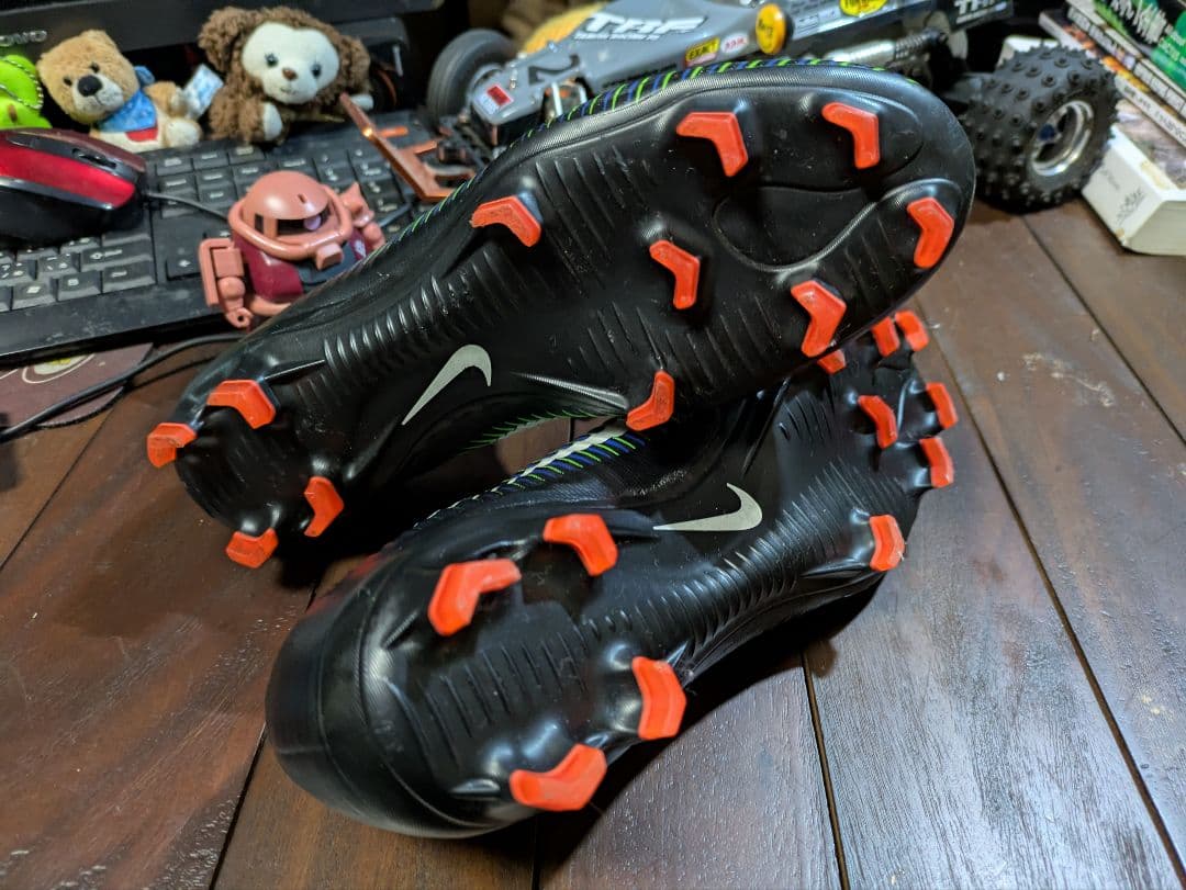 絶版ナイキマーキュリアルヴェイパー11　FG