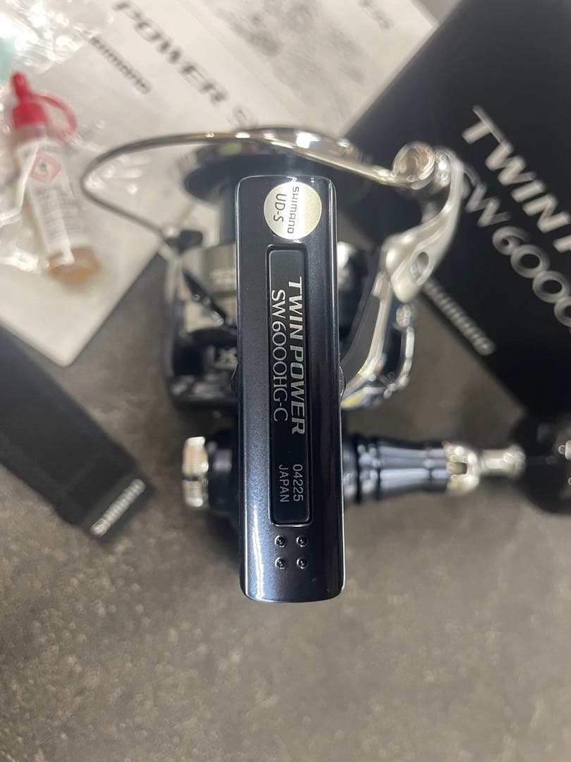未使用SHIMANO TWIN POWER SW 6000HG 21ツインパワー