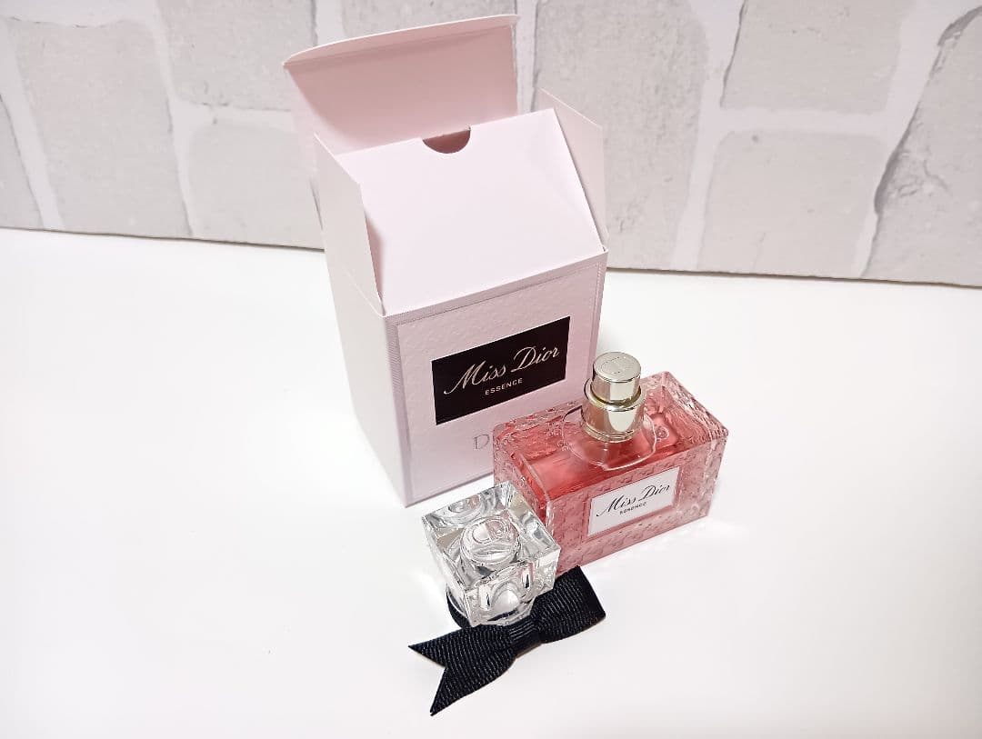 dior 香水　ミスディオール パルファン エッセンス (パルファン) 35ml