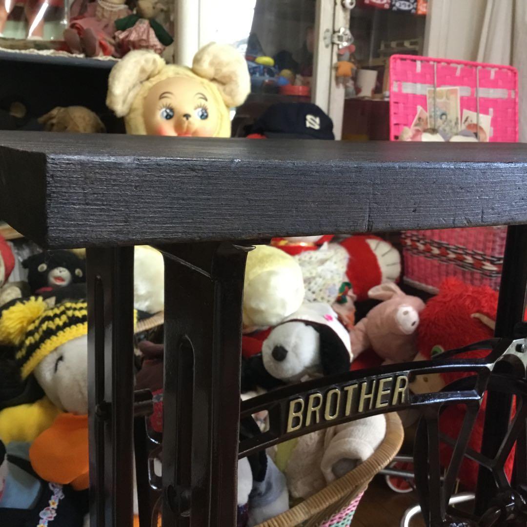※アンティーク※BROTHER 足踏みミシン脚のテーブル　アイアン　厚い板
