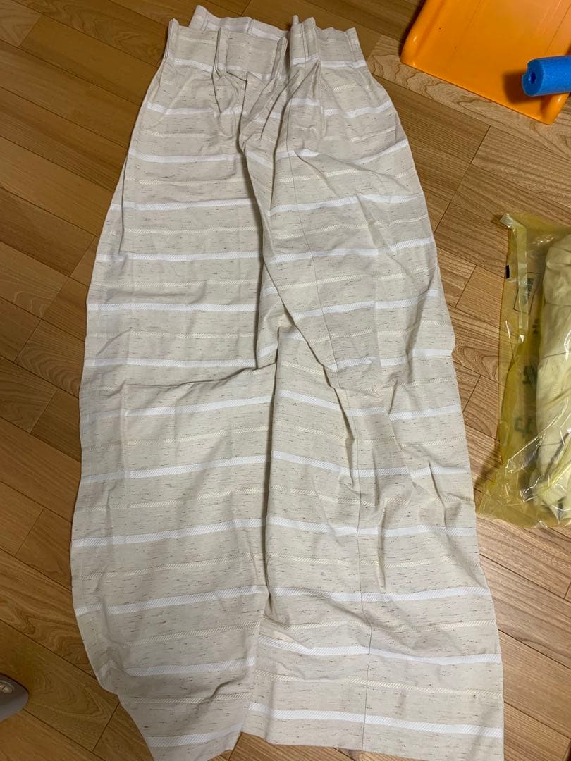 カーテン　カーテン屋　縦150横100 2セット
