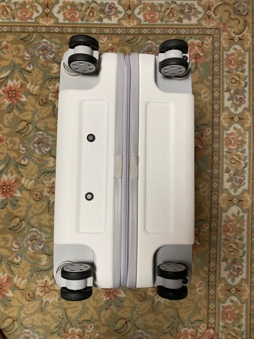 ◾️無印良品◾️バーを自由に調節できる　ハードキャリーケース　ホワイト