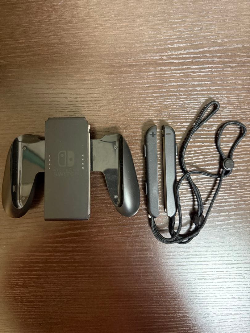 Nintendo Switch 本体 付属品完備 （箱無し）