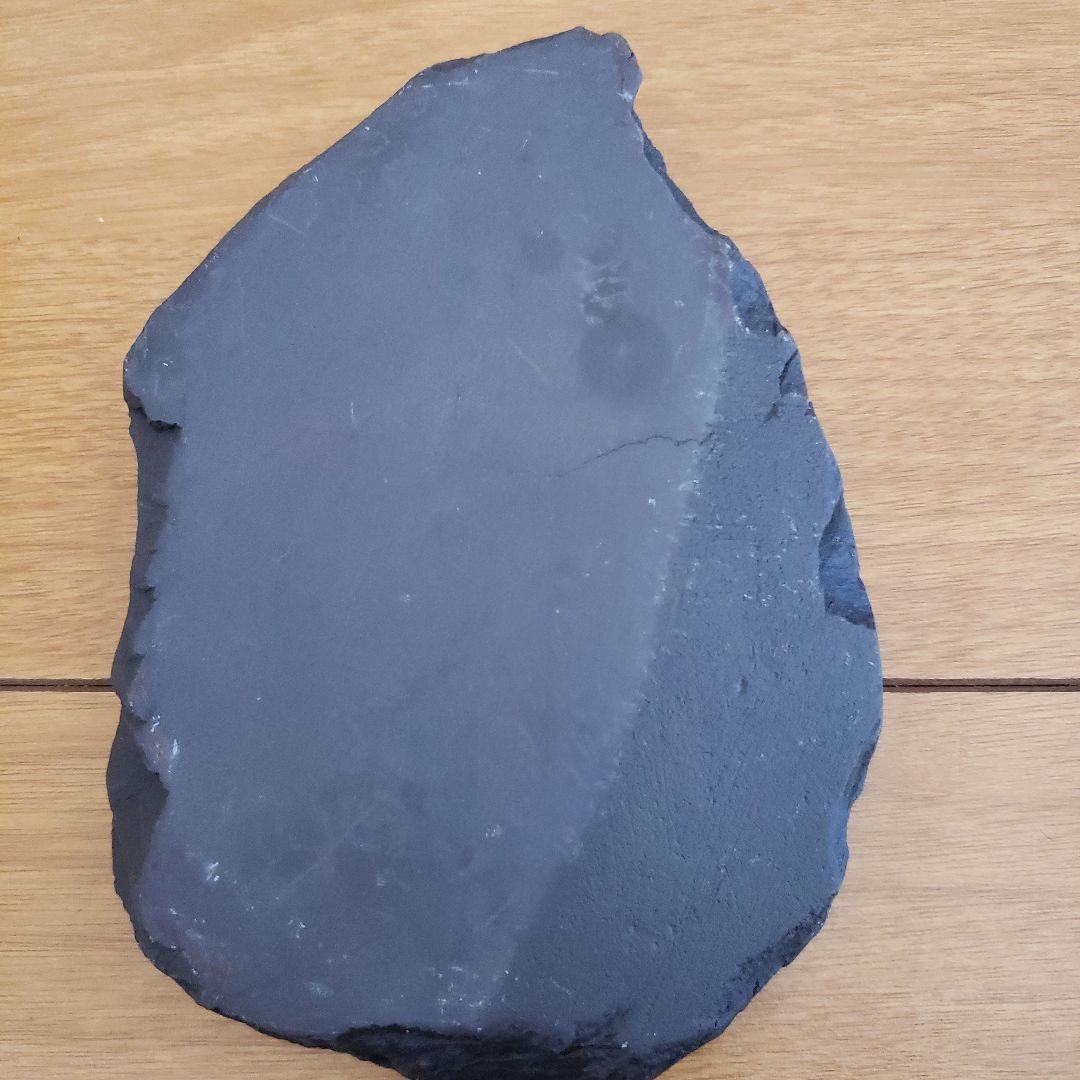 端渓石　硯　眼