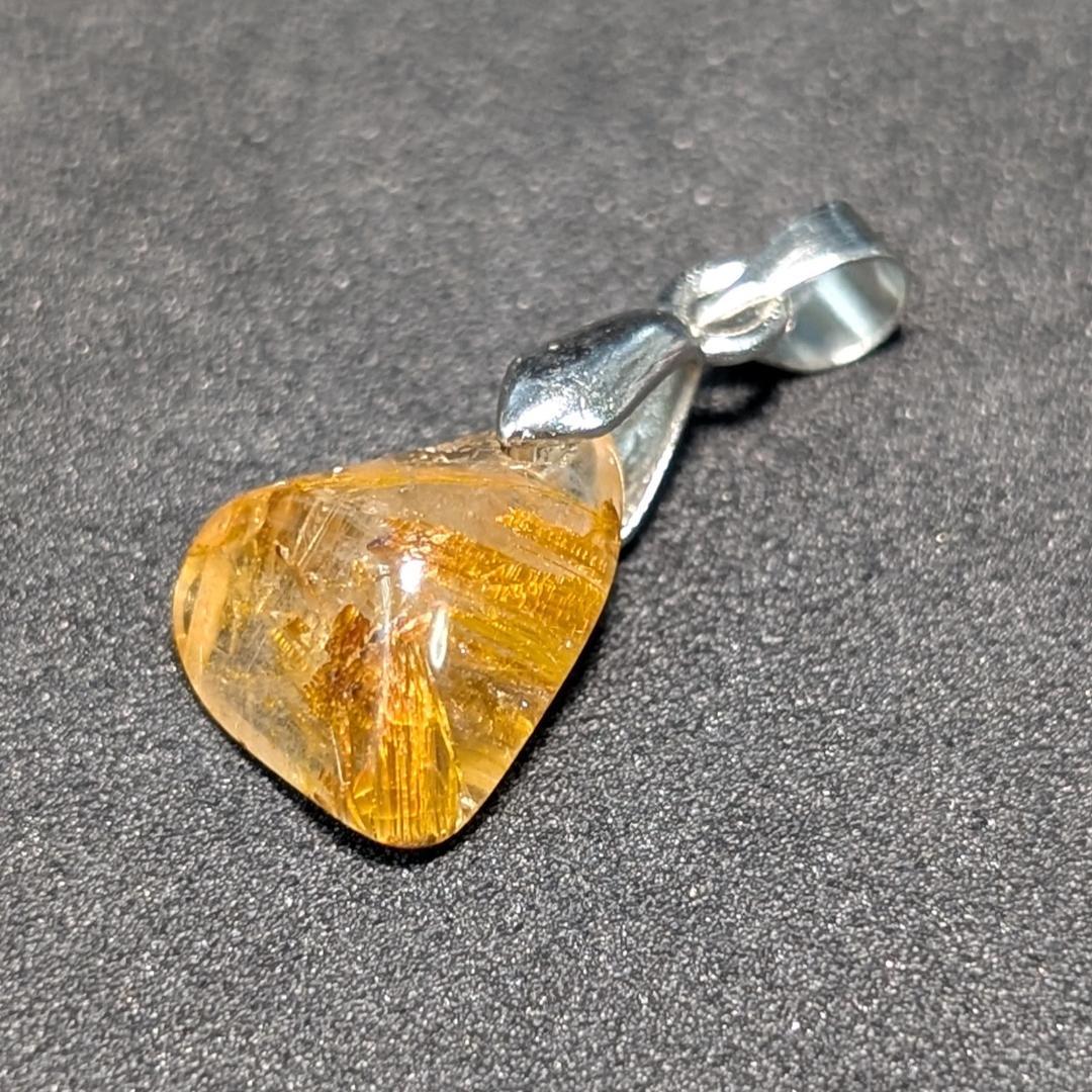 一点物【虎目針のインパクト】タイガータイチンルチルペンダント チェーン付