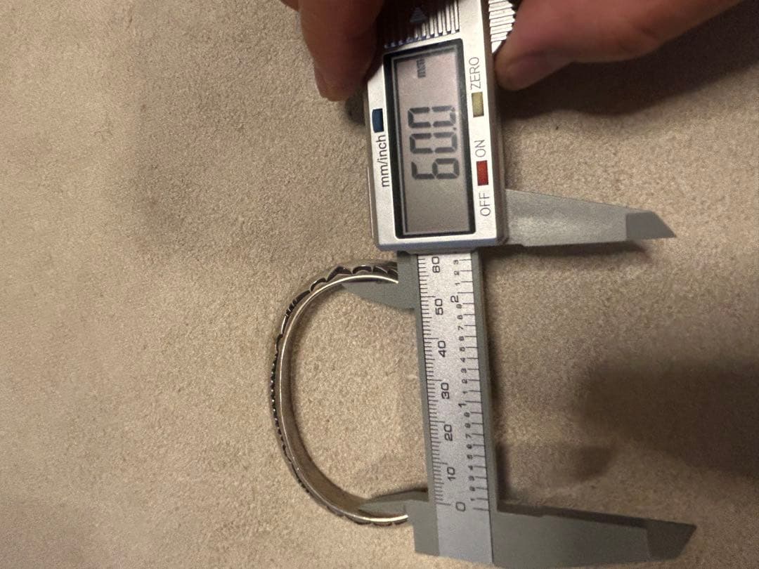 Andyインディアンジュエリー　トーマスカーティス　トライアングルバングル