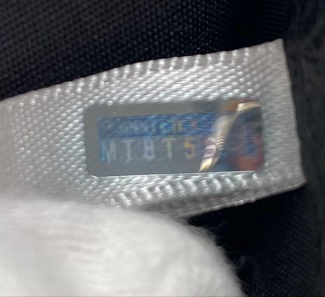 未使用に近い JIMMY CHOO ジミーチュウ 三つ折り財布 NEMO 箱付き