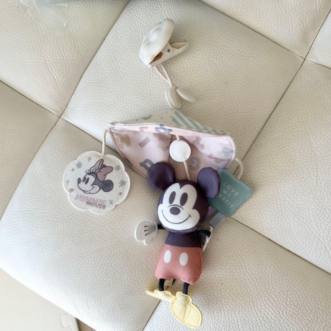 ミッキーマウス ひんやりベビーカーシート　タカラトミー クリップ メリー