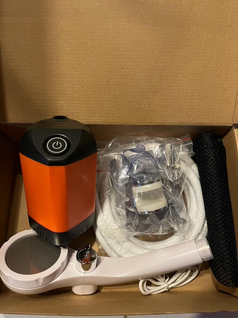 キャンプ・海水浴・お風呂のお湯をシャワーにと大活躍♪❤ポータブル電動シャワー