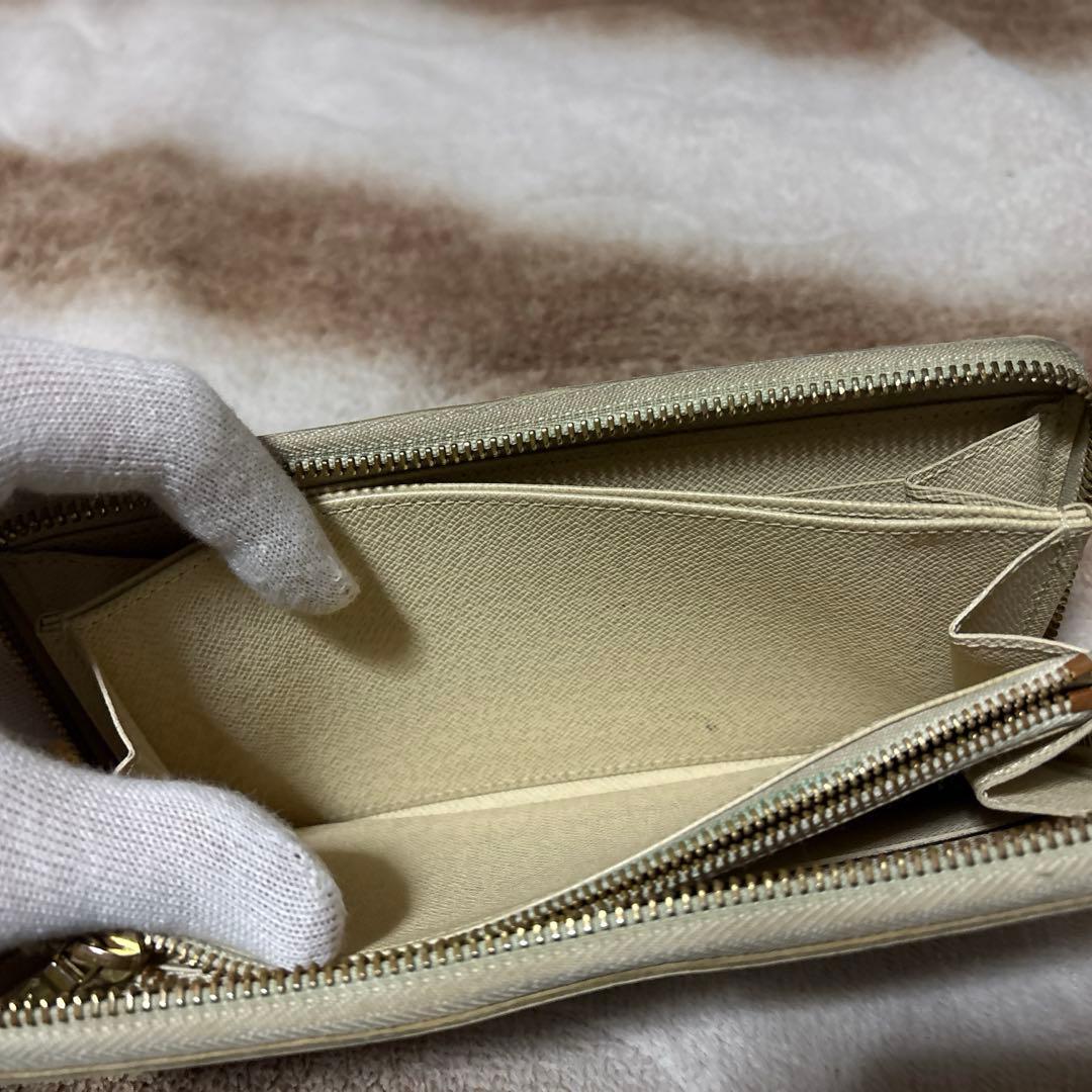 【pom ppp ページ】LOUIS VUITTON ダミエ ホワイト