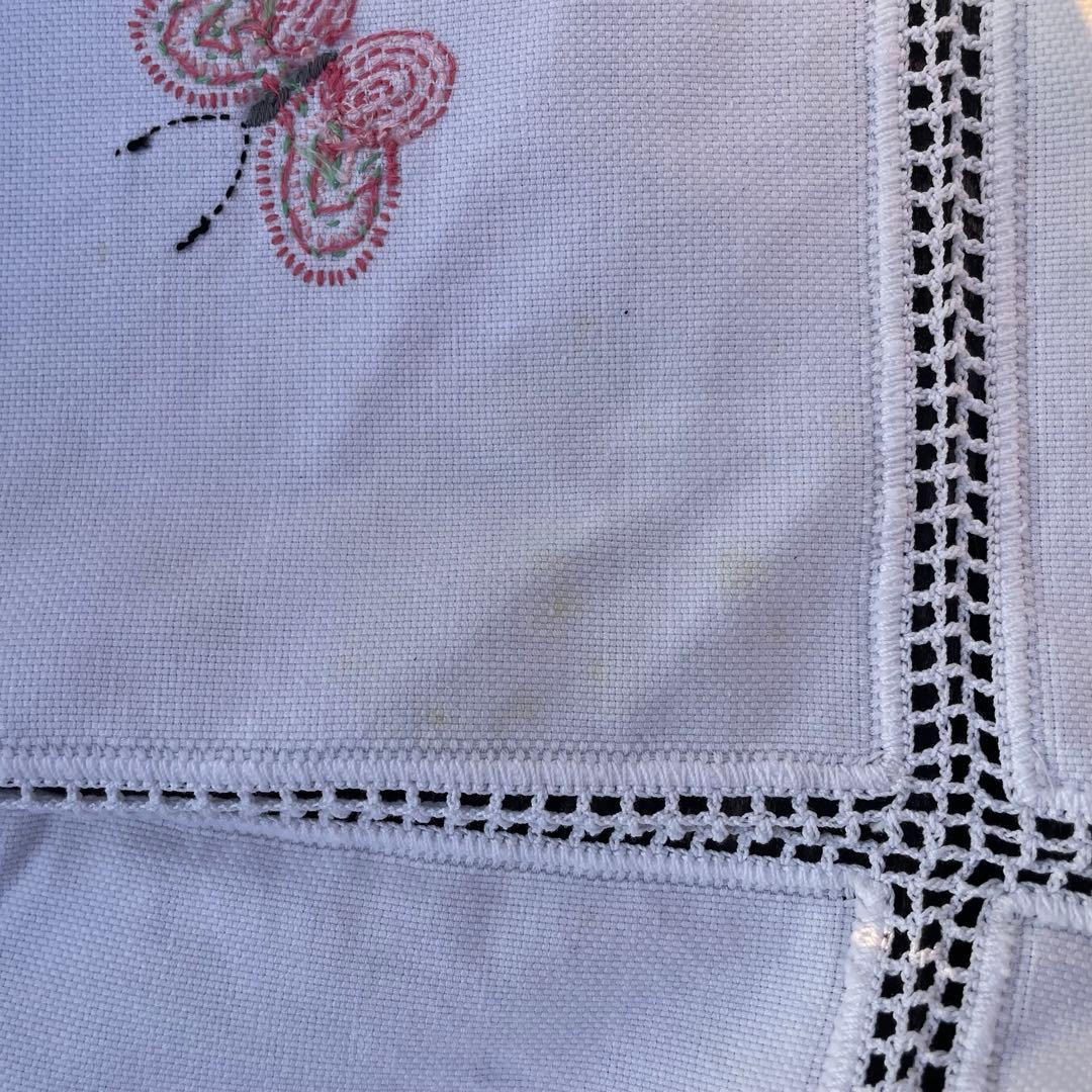 フランス　アンティーク　蝶々刺繍　テーブルクロス