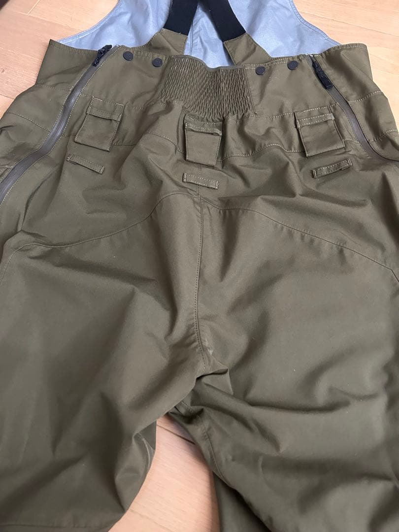 241 ビブパンツ　GORE-TEX ゴアテックス スノーボードウェア XL
